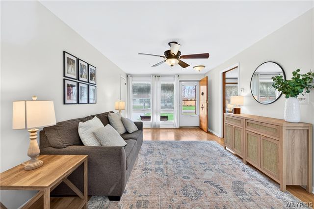 5315 Greenhurst Road, Clarence, NY 14221