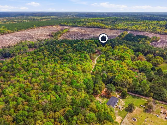 7953 Crawford Road, Laurel Hill, FL 32567