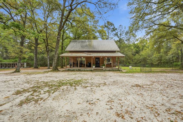 7953 Crawford Road, Laurel Hill, FL 32567