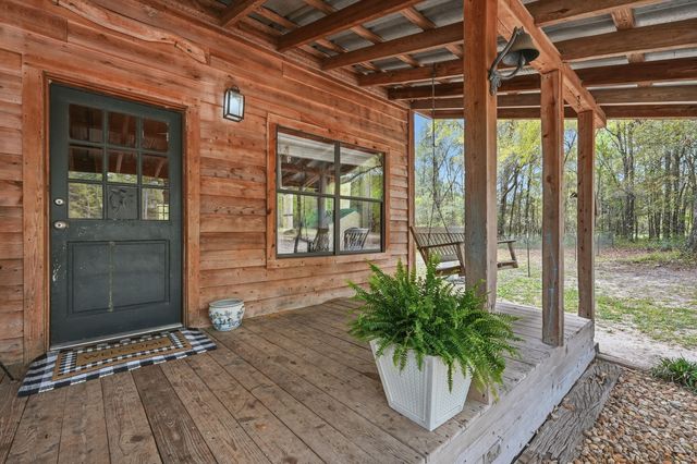 7953 Crawford Road, Laurel Hill, FL 32567