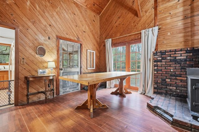 7953 Crawford Road, Laurel Hill, FL 32567