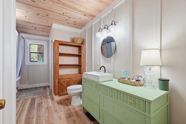 7953 Crawford Road, Laurel Hill, FL 32567