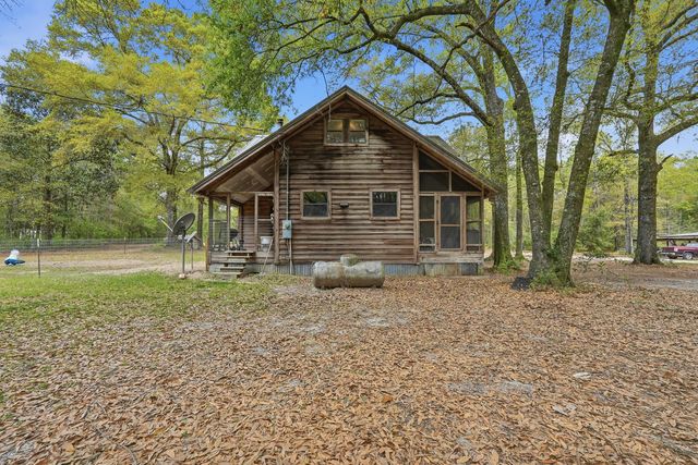 7953 Crawford Road, Laurel Hill, FL 32567