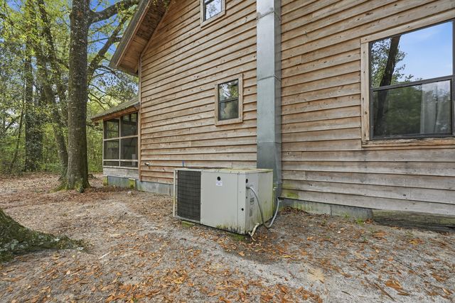 7953 Crawford Road, Laurel Hill, FL 32567