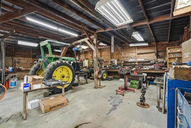 7953 Crawford Road, Laurel Hill, FL 32567