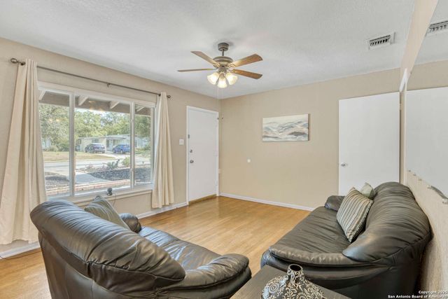 226 Serna, San Antonio, TX 78218