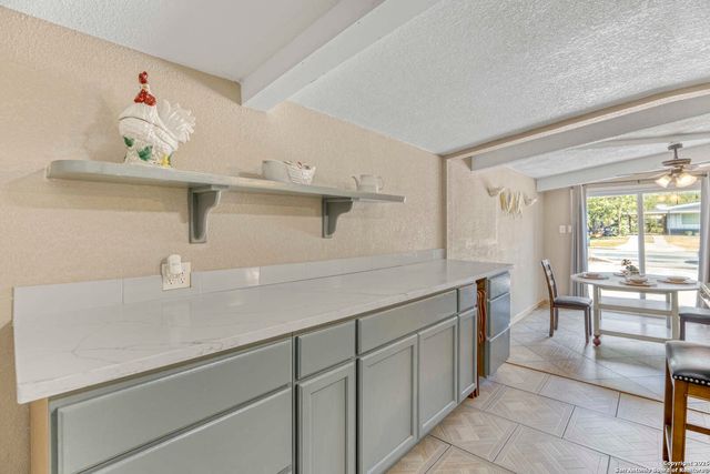 226 Serna, San Antonio, TX 78218