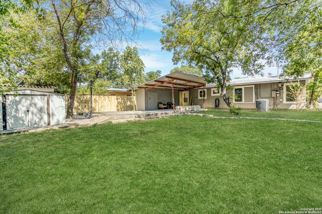 226 Serna, San Antonio, TX 78218