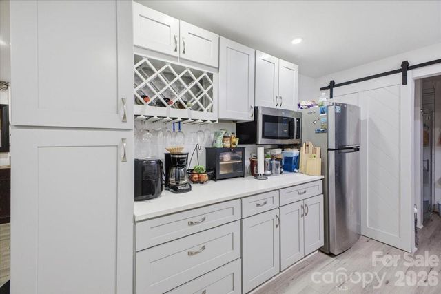 2644 Shenandoah Avenue, Charlotte, NC 28205