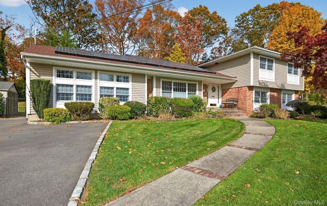 10 Sorgi Court, Plainview, NY 11803
