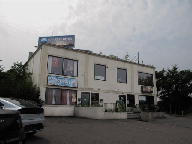 270 Parsons St, Boston, MA 02135