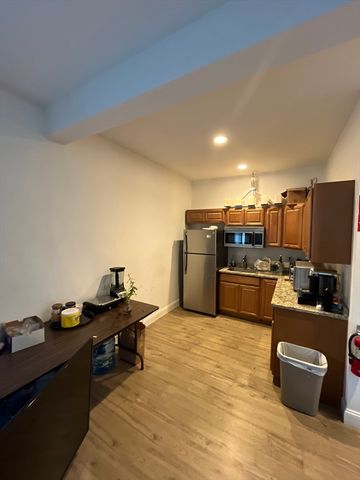 270 Parsons St, Boston, MA 02135