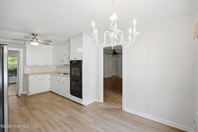 905 Robert E Lee Drive, Wilmington, NC 28412
