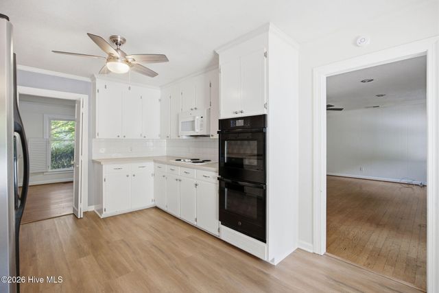 905 Robert E Lee Drive, Wilmington, NC 28412