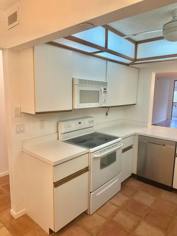 1850 Homewood Boulevard 2140, Delray Beach, FL 33445