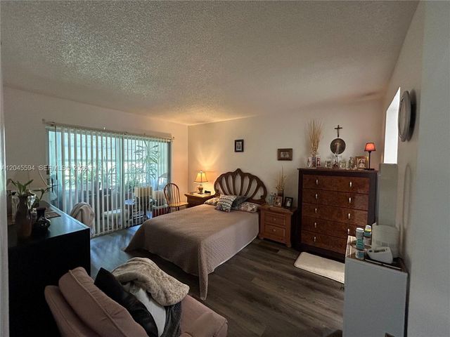 201 Berkley Road 104, Hollywood, FL 33024