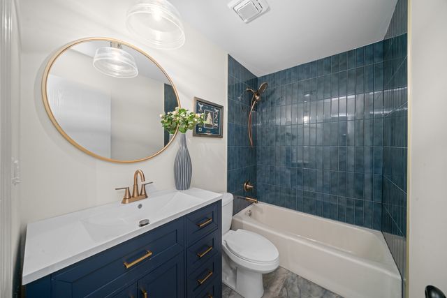 1059 Zelma Road, Lake Holiday, IL 60548