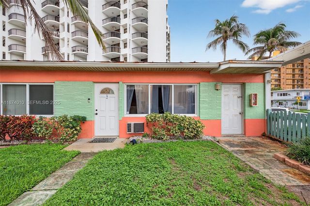 820 N Ocean Boulevard 1, Pompano Beach, FL 33062