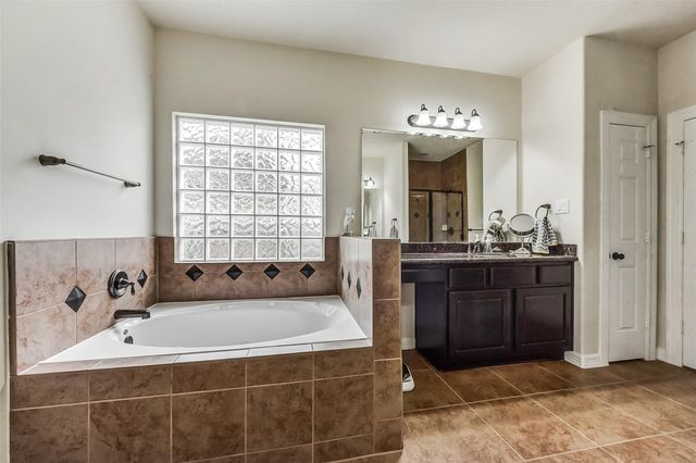 13918 Majestic Spring Lane, Humble, TX 77396