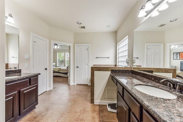 13918 Majestic Spring Lane, Humble, TX 77396