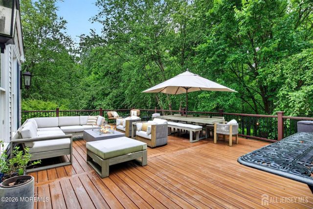 11 Palmer Circle, Millstone, NJ 08535