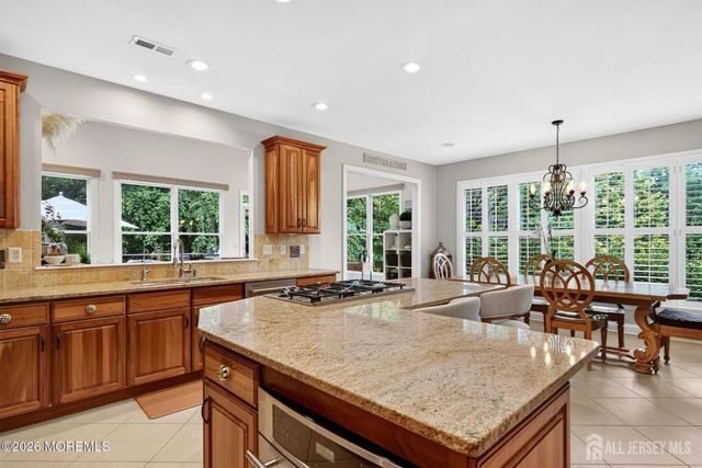 11 Palmer Circle, Millstone, NJ 08535