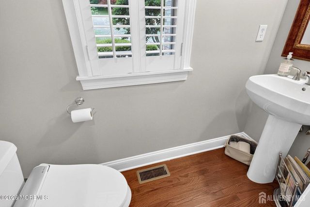 11 Palmer Circle, Millstone, NJ 08535