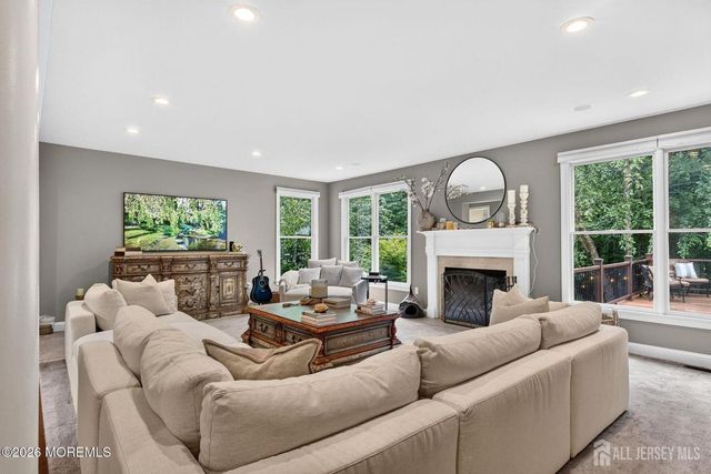 11 Palmer Circle, Millstone, NJ 08535