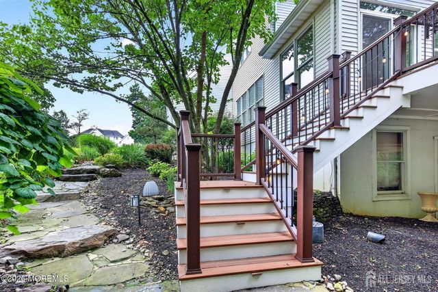11 Palmer Circle, Millstone, NJ 08535