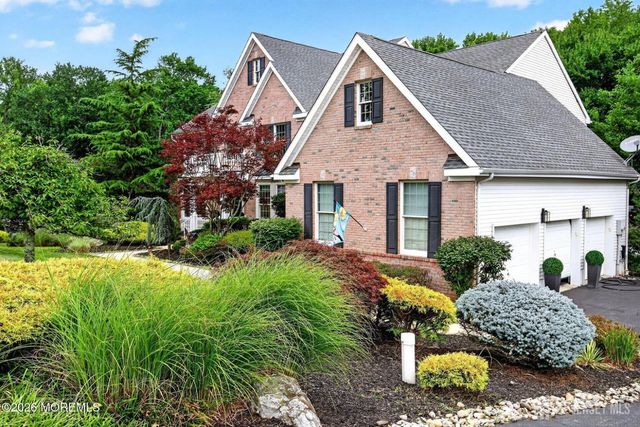 11 Palmer Circle, Millstone, NJ 08535