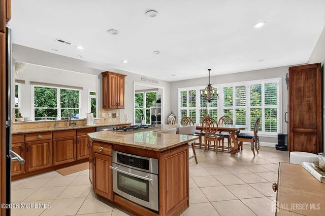 11 Palmer Circle, Millstone, NJ 08535