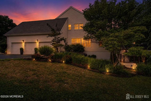 11 Palmer Circle, Millstone, NJ 08535