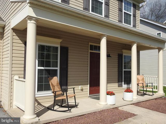 160 HICKORY RIDGE CIR, York, PA 17404