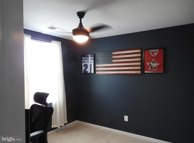 160 HICKORY RIDGE CIR, York, PA 17404