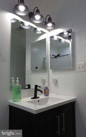160 HICKORY RIDGE CIR, York, PA 17404