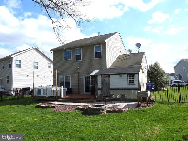 160 HICKORY RIDGE CIR, York, PA 17404