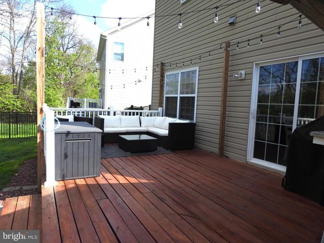 160 HICKORY RIDGE CIR, York, PA 17404