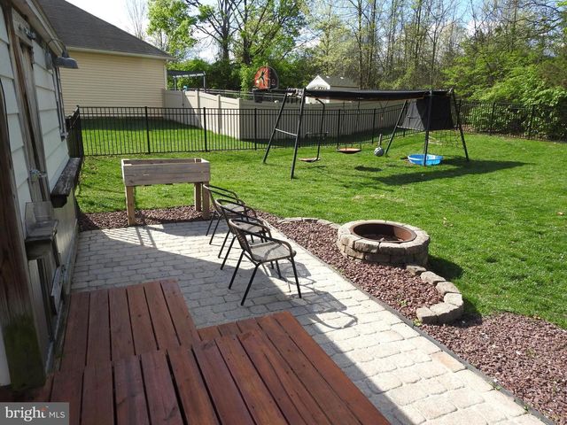 160 HICKORY RIDGE CIR, York, PA 17404