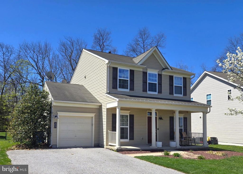 160 HICKORY RIDGE CIR, York, PA 17404