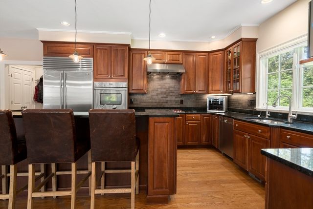 750 Hammond St, Brookline, MA 02467