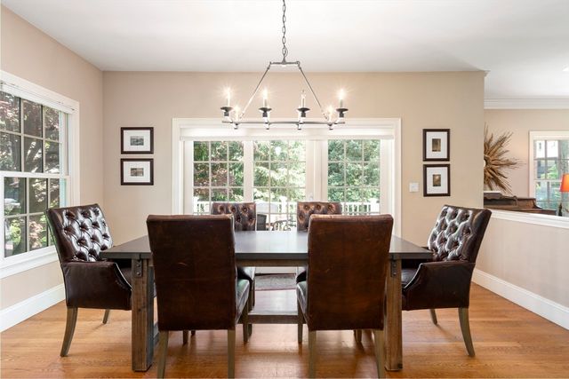 750 Hammond St, Brookline, MA 02467