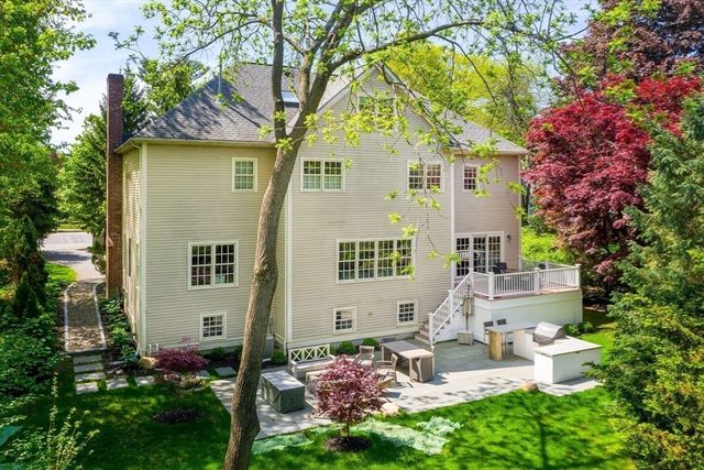 750 Hammond St, Brookline, MA 02467
