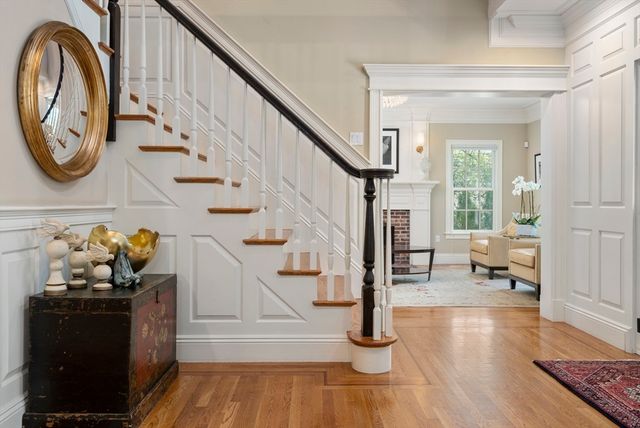 750 Hammond St, Brookline, MA 02467