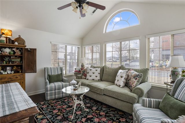 1002 SW Naphtali Boulevard, Bentonville, AR 72713