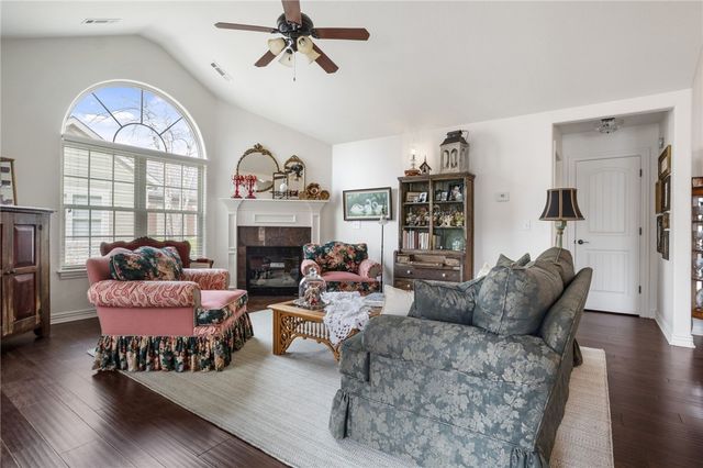 1002 SW Naphtali Boulevard, Bentonville, AR 72713