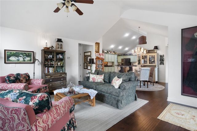 1002 SW Naphtali Boulevard, Bentonville, AR 72713