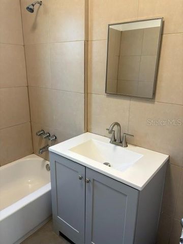 911 HART STREET, Clearwater, FL 33755