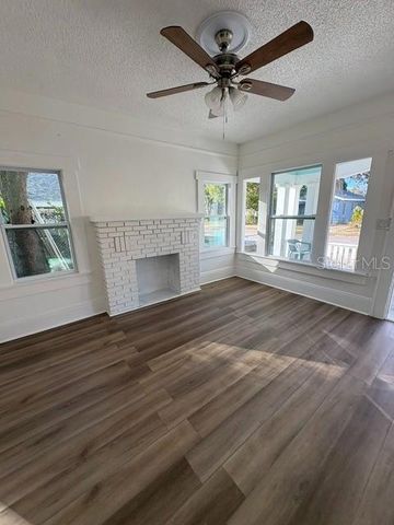 911 HART STREET, Clearwater, FL 33755