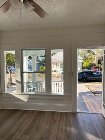 911 HART STREET, Clearwater, FL 33755