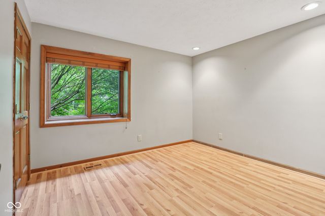 7345 Runningbrook Way, Indianapolis, IN 46254